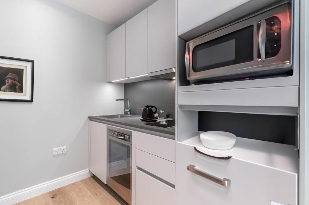 Shoreditch And Peaceful Appartement Londen